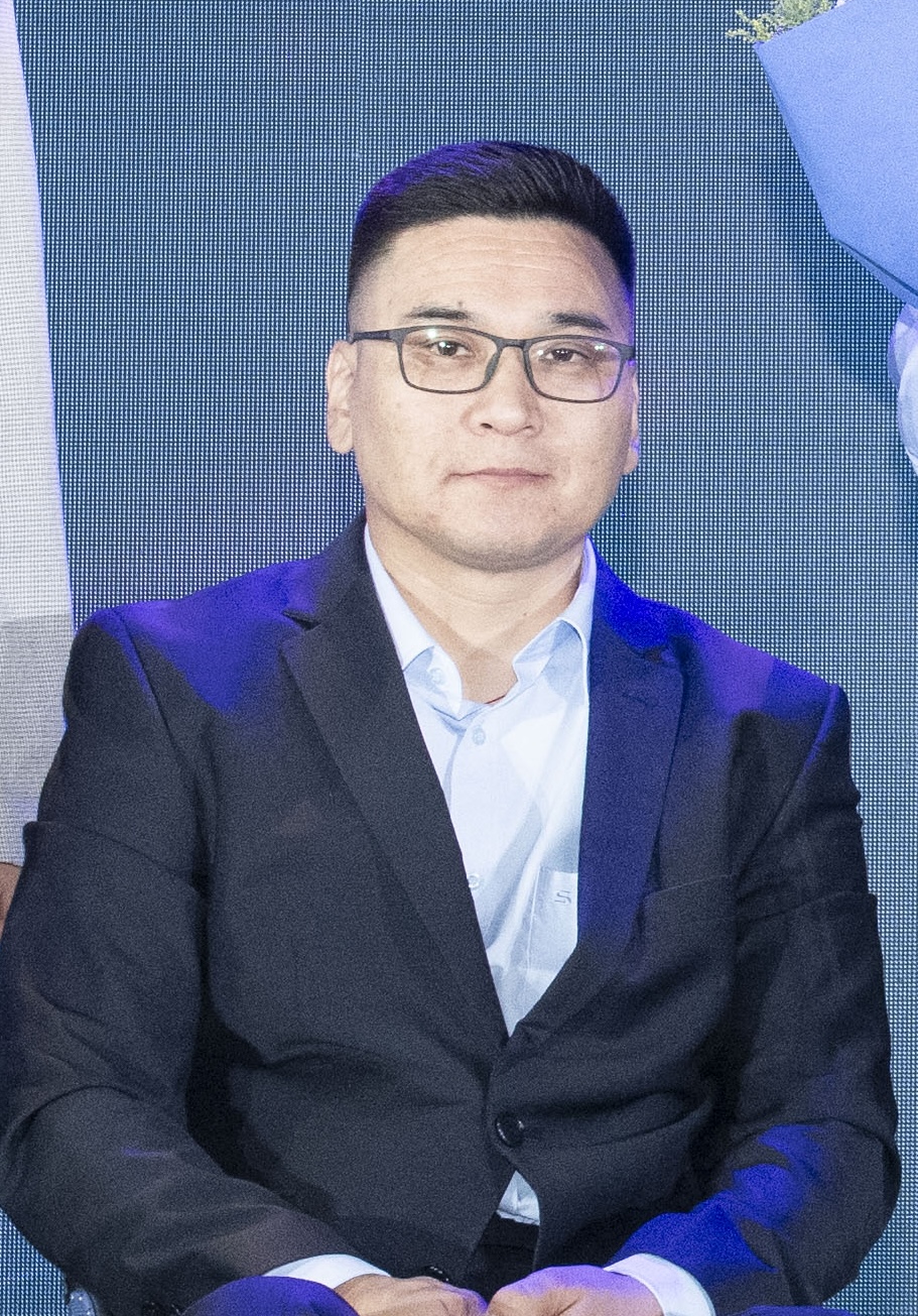 Түгээмэл хөгжил ТББ-ын Удирдах зөвлөлийн гишүүн Ч. Ундрахбаяр